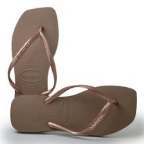 Chinelo Havaianas Feminino Slim SQUARE LOGO MET