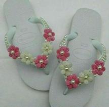 Chinelo havaianas personalizados com perolas