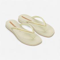 Chinelo Ipanema Glow Feminino Bege Claro