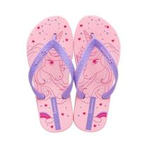 Chinelo Ipanema Infantil Feminino Personagem De Dedo Grendene Fantasia 27012 Rosa/Lilás Chinelo Ipanema Infantil Feminino Personagem De Dedo Grendene Fantasia 27012 Rosa/Lilás
