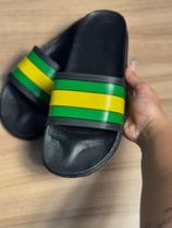 Chinelo Masculina Copa Brasil Slide Bandeira Antiderrapante Estilo Esportivo Conforto Premium