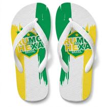 Chinelo Masculino Rumo ao Hexa - Conforto e Estilo para Torcedores Chinelo Masculino Rumo ao Hexa - Conforto e Estilo para Torcedores