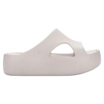 Chinelo Melissa Tamanco Free Cut Out Platform Feminino Bege Chinelo Melissa Tamanco Free Cut Out Platform Feminino Bege