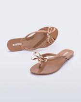 Chinelo melissa Chinelo melissa