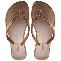 Chinelo miss love