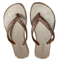 Chinelo miss love