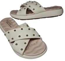 Chinelo modare 7222.102 ultra conforto anatômica sintético creme com tachas douradas