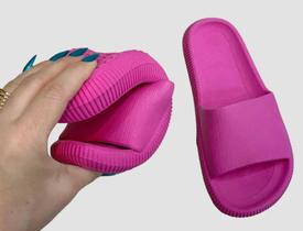 Chinelo nuvem rosa shock