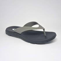 Chinelo Oakley Banks Jet Black