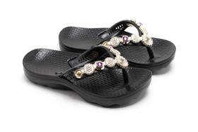 Chinelo Ortopédico Infantil Com Resina Colorida Leve Confortável Chinelo Ortopédico Infantil Com Resina Colorida Leve Confortável