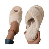 Chinelo Pelúcia Feminino com Estampa de Leopardo - Quente e Confortável