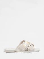 Chinelo Petite Jolie Pj7611 Casual White Chinelo Petite Jolie Pj7611 Casual White