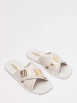 Chinelo Petite Jolie Vibe White PJ7611 Chinelo Petite Jolie Vibe White PJ7611