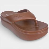 Chinelo Piccadilly Plataforma Marshmallow Feminino - Marrom Chinelo Piccadilly Plataforma Marshmallow Feminino - Marrom