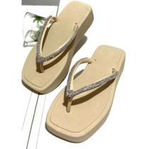 Chinelo Plataforma Feminino Macio Confortável Brilho Leve Envio Imediato Chinelo Plataforma Feminino Macio Confortável Brilho Leve Envio Imediato