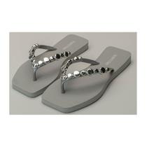 Chinelo Rafitthy Bold Buttons 021372 Chinelo Rafitthy Bold Buttons 021372