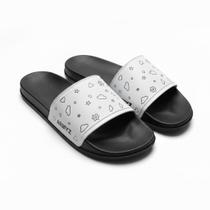 Chinelo Slide Feminino Confortável Leve Macio Antiderrapante para Dia a Dia Praia Piscina e Lazer