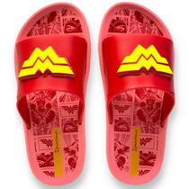 Chinelo Slide Infantil Personagem Liga da Justiça Grendene Chinelo Slide Infantil Personagem Liga da Justiça Grendene
