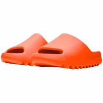 Chinelo Slide Tipo Yeeze Nuvem Confortavel Lançamento Chinelo Slide Tipo Yeeze Nuvem Confortavel Lançamento