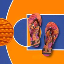 Chinelo Space Jam com POP IT