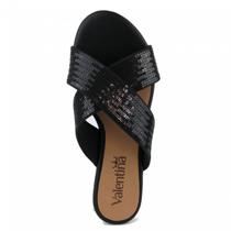 Chinelo Valentina Chinelo Valentina