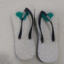 Chinelos Apaju, capacho com borracha 100%, ortopédico e anti stress, decorado de coração.