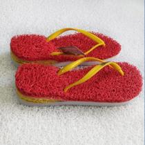 Chinelos Apaju esporão, capacho com borracha SBR 100%.