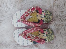 CHINELOS BORDADOS ATELIÊ DA POLLY Infantil personalizada Minnie CHINELOS BORDADOS ATELIÊ DA POLLY Infantil personalizada Minnie