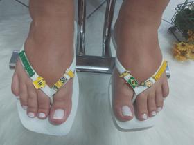 Chinelos havaianas square personalizados com pingentes