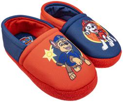 Chinelos Paw Patrol Mismatch A-Line House Shoes para crianças vermelhas e azuis