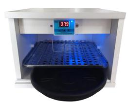 Chocadeira Digital Manual 20/30 Ovos digital 220volts