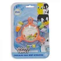 Chocalho Cubinho Interativo Looney Tunes EBN Amarelo e Bege Educativo Sensorial Chocalho Cubinho Interativo Looney Tunes EBN Amarelo e Bege Educativo Sensorial