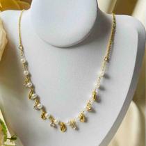 Chocker Dourada Pérolas E Conchinhas Chocker Dourada Pérolas E Conchinhas