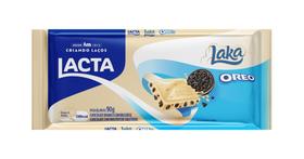 Chocolate em barras laka com pedaços de bolacha oreo Chocolate em barras laka com pedaços de bolacha oreo