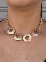 Choker Bola