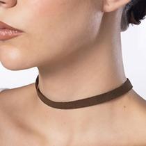 Choker de material sintético marron banhado a ouro 18k Cód. 53259025