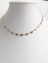 Choker dourada coração