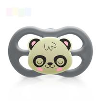 Chupeta Little Friends Brilha no Escuro Simétrica 6+ Bico de Silicone Lillo Neutra