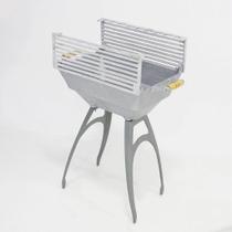 Churrasqueira de Alumínio Versátil para Grelha ou Espeto Alta com Pés