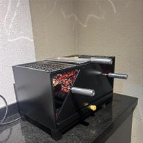 Churrasqueira Erta Mini Grelha e Espeto Giratório para Apartamento e Bancada sem Fumaça Vulkania Grill a Carvão