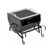 Churrasqueira Náutica Aço Carbono com Grelha Inox 30x28x24cm Ouro Minas Churrasqueira Náutica Aço Carbono com Grelha Inox 30x28x24cm Ouro Minas