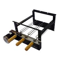 Churrasqueira Pré moldada Max Grill Giratória 3 Espetos PréMoldada Motor Elétrico 1 30 hp WEG Original 110V ou 220V Churrasqueira Pré moldada Max Grill Giratória 3 Espetos PréMoldada Motor Elétrico 1 30 hp WEG Original 110V ou 220V