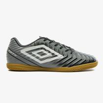 Chuteira Futsal Fifty V Umbro Unissex Cor:Preto+CinzaTamanho:42Gênero:Unissex Chuteira Futsal Fifty V Umbro Unissex Cor:Preto+CinzaTamanho:42Gênero:Unissex