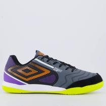 Chuteira Umbro Pro 5 Bump Club Futsal Cinza Chuteira Umbro Pro 5 Bump Club Futsal Cinza