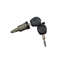 Cilindro C/Chave Tanque Combustível Gasolina Logus Pointer - Volkswagen