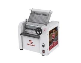 Cilindro Laminador CB-30 G2 - Precisão e Eficiência na Laminagem de Massas - Braesi Cilindro Laminador CB-30 G2 - Precisão e Eficiência na Laminagem de Massas - Braesi