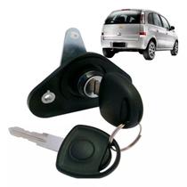 Cilindro Miolo Fecho Porta Malas Com Chave Novo Corsa Meriva 2002 a 2012 Cilindro Miolo Fecho Porta Malas Com Chave Novo Corsa Meriva 2002 a 2012