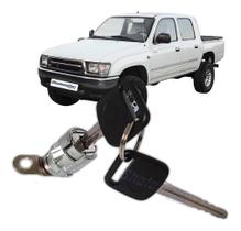 Cilindro Miolo Porta Chave Toyota Hilux Sw4 1994 1995 1996 1997 1998 2000 a 2004 - Lado Esquerdo Cilindro Miolo Porta Chave Toyota Hilux Sw4 1994 1995 1996 1997 1998 2000 a 2004 - Lado Esquerdo
