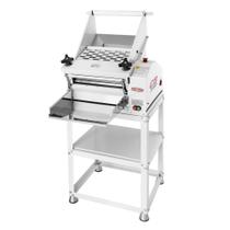 Cilindro para Massas Bermar Rolo Cromado 39cm de Pedestal BM-149 Bivolt Cilindro para Massas Bermar Rolo Cromado 39cm de Pedestal BM-149 Bivolt