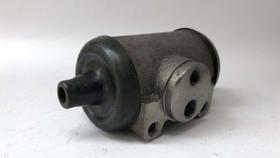 Cilindro roda traseira inferior ld c60/d60/d80/d11000 80/96 Cilindro roda traseira inferior ld c60/d60/d80/d11000 80/96
